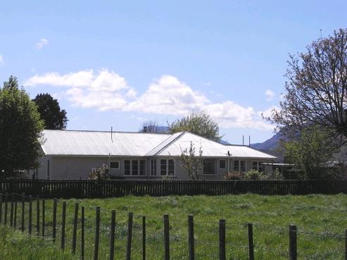 14 Cole Road, Murchison