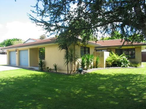 211 Walter Strevens Drive, Conifer Grove