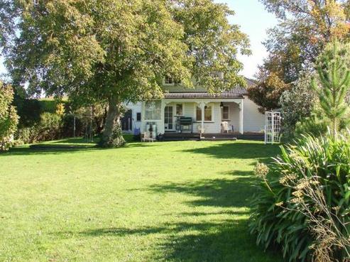 154 Napier Road, Havelock North