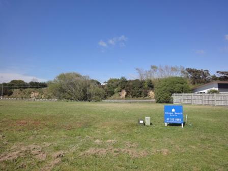 7 Muriwai Boulevard, Opotiki and Surrounds