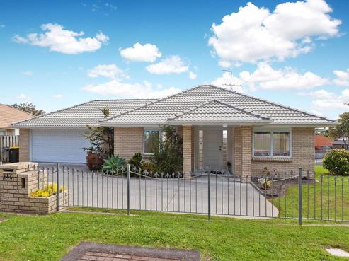246 Cascades Road, Botany Downs