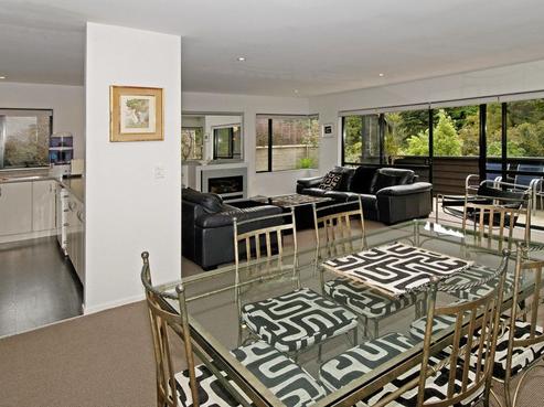 7/90A Onewa Road, Northcote Point