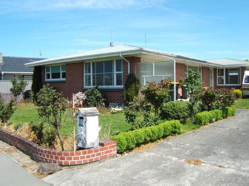 3 Ambleside Drive, Burnside
