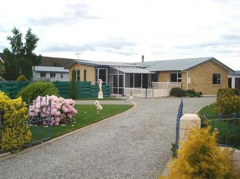 10 Vincent Place, Clyde