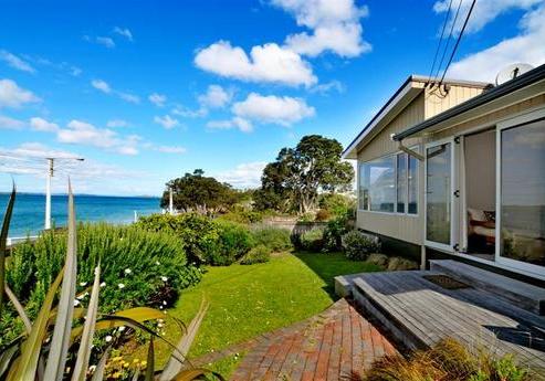 7A Old Lake Road, Narrow Neck