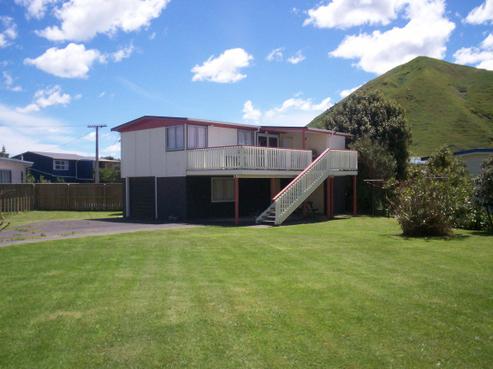 132 Fortescue Street, Mahia