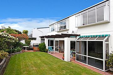 90B Esplanade, Sumner