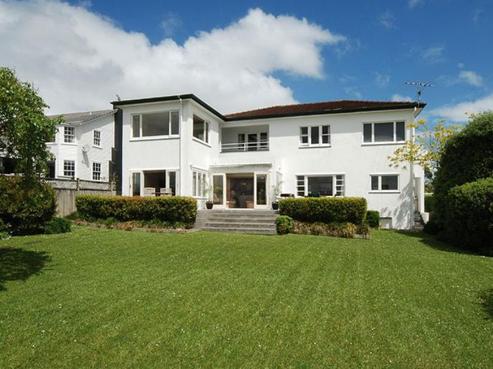 5 Tuhaere Street, Orakei