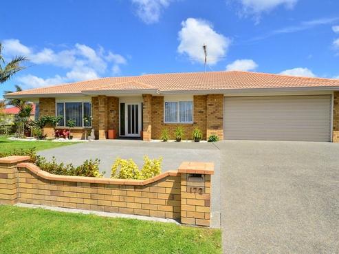 172 Lakeside Drive, Orewa