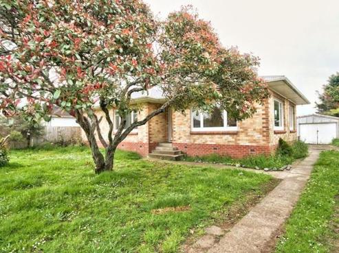 40 Birdwood Road, Swanson