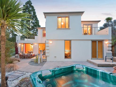 182A Forest Hill Road, Waiatarua