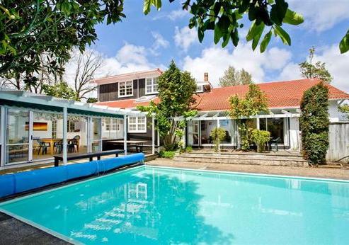 175 Shakespeare Road, Milford