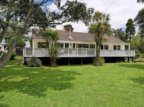 1 Pohutukawa Road, Whenuapai