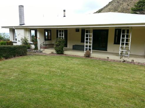 9 Makura Road, Oaro