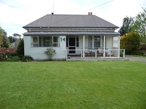 14 Balmoral Street, Waiau
