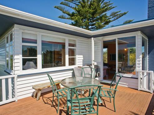 33 Hemara Street, Waikanae Beach