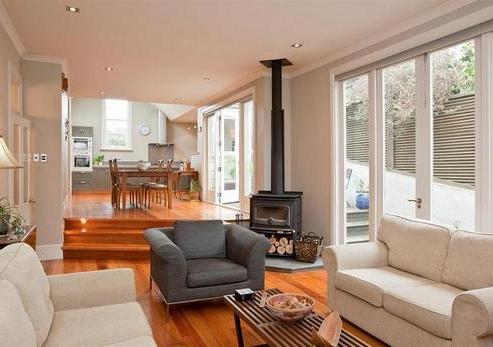 45 Preston Crescent, Belleknowes