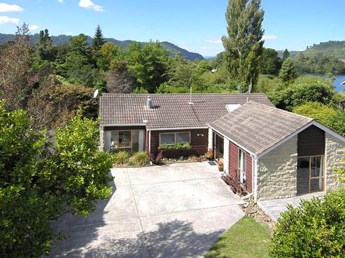 29 Okareka Loop Road, Lake Okareka