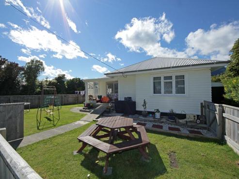 9 Nikau Street, Stoke