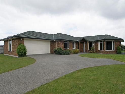 3 Stoneleigh Drive, Chartwell