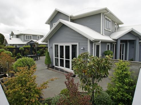 2B Laurence Street, Queenwood