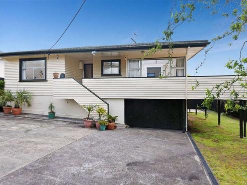 664 East Coast Road, Pinehill