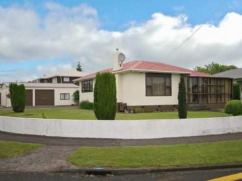 24 Karaka Street, Merrilands