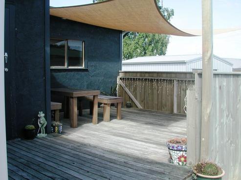 6 Robinson Avenue, Holdens Bay
