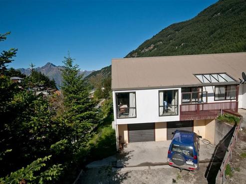 204 Fernhill Road, Fernhill/Sunshine Bay
