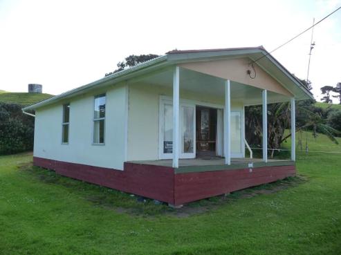 19 Signal Station Road, Pouto