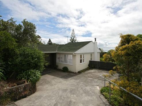 63 Bleakhouse Road, Howick