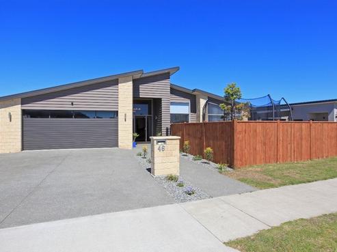 46 Kotuku Drive, Paraparaumu Beach