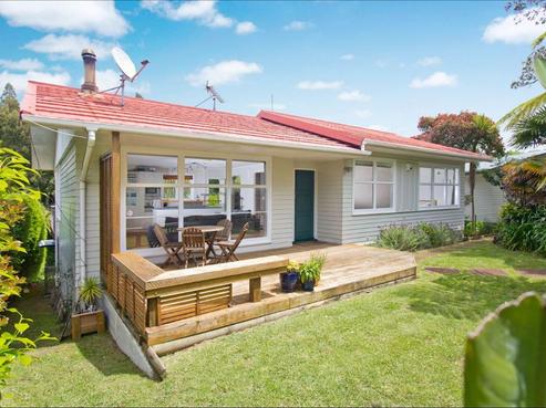 96 Monarch Avenue, Hillcrest