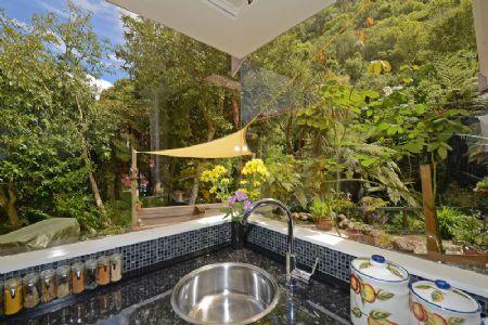 10 Bridge Road, Birchville