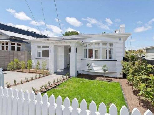 1 Warwick Avenue, Westmere