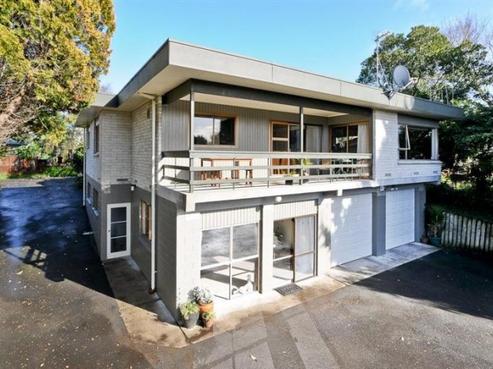 9 Clements Crescent, Queenwood