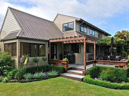 52 Iles Road, Lynmore