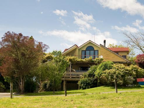 215 Old Coach Road, Mahana