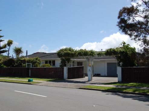 2 Watson Drive, Paraparaumu Beach