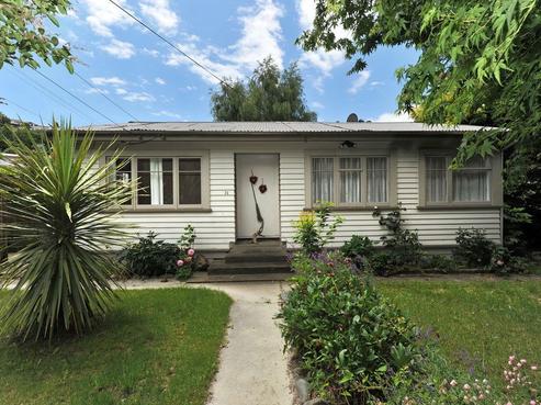 74 Washington Road, Washington Valley