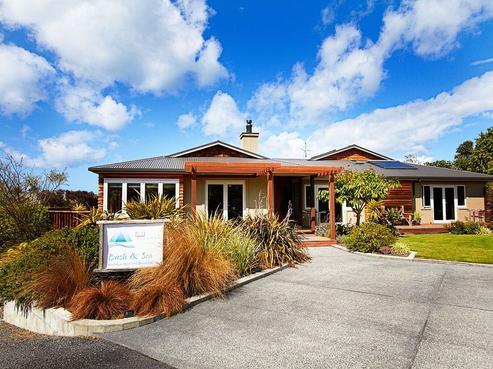 14 Takahanga Terrace, Kaikoura