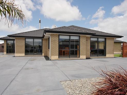 8A Amy Way, Bell Block