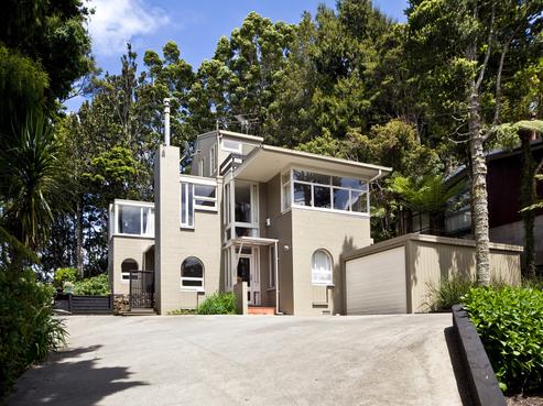 120 Scenic Drive, Titirangi