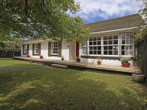 96 Bradbury Road, Botany Downs
