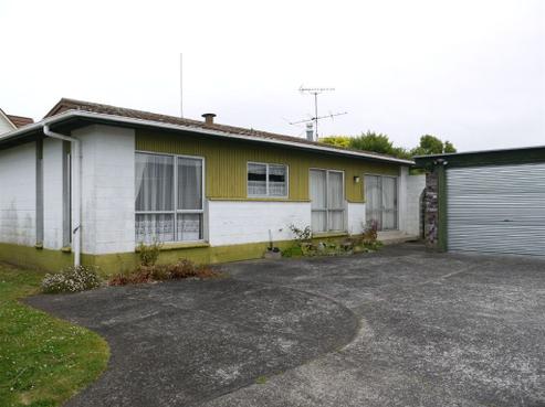 2/39 Cooper Street, Pukekohe