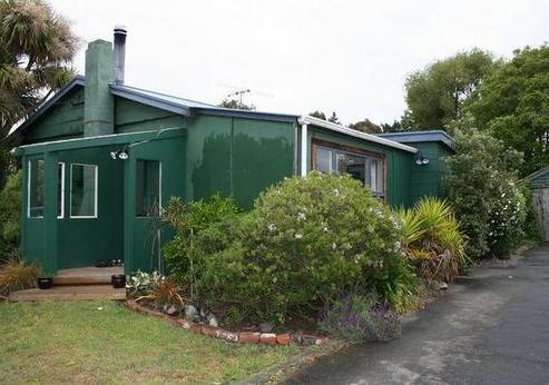 21 Kings Avenue, Waikuku Beach