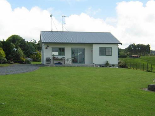 3062 Awhitu Road, Awhitu