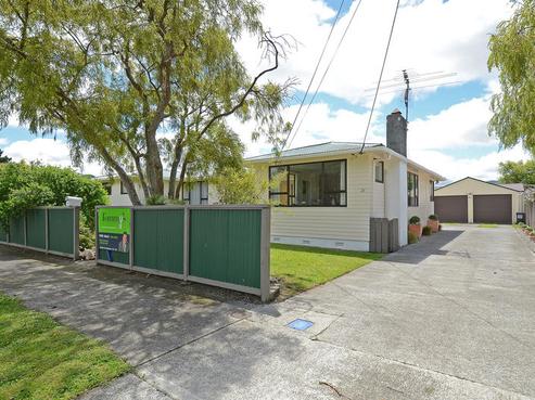 24 Charles Street, Clouston Park
