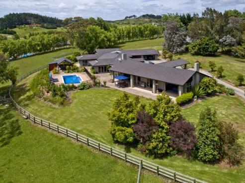 330 Spur Road, Stillwater