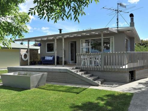 51 Trewavas Street, Motueka